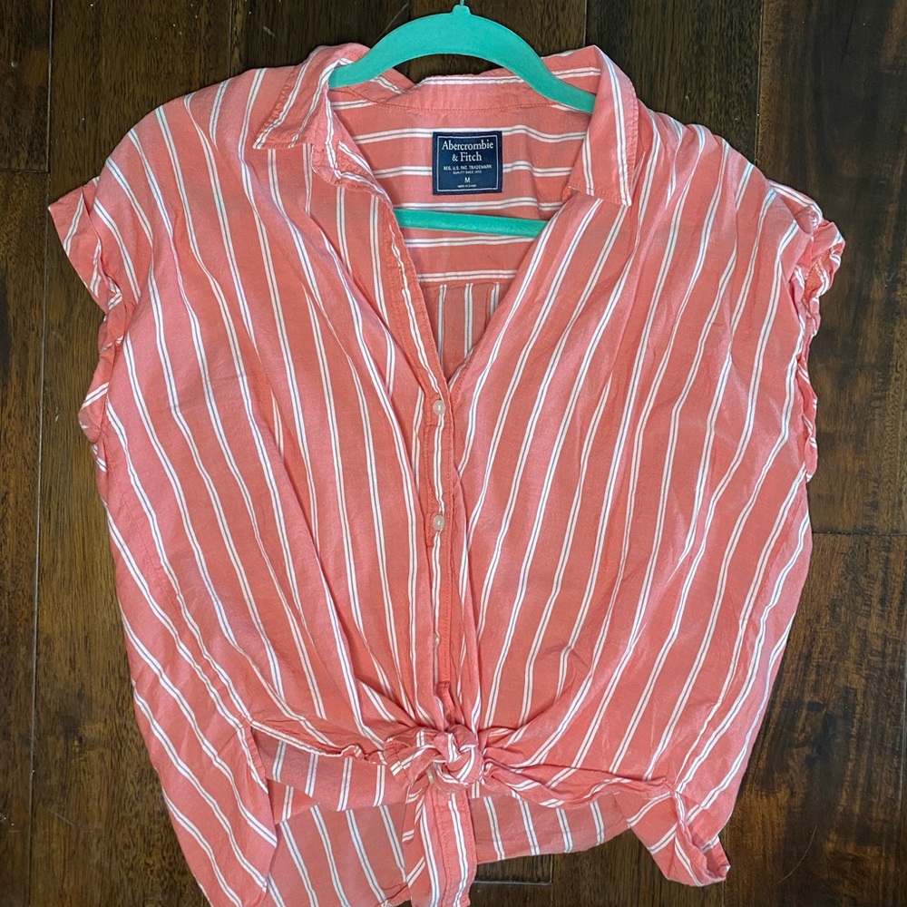 Abercrombie girls shirt